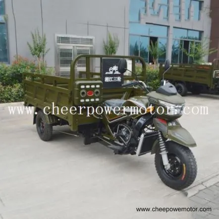 Trike 300cc yang disejukkan dengan air